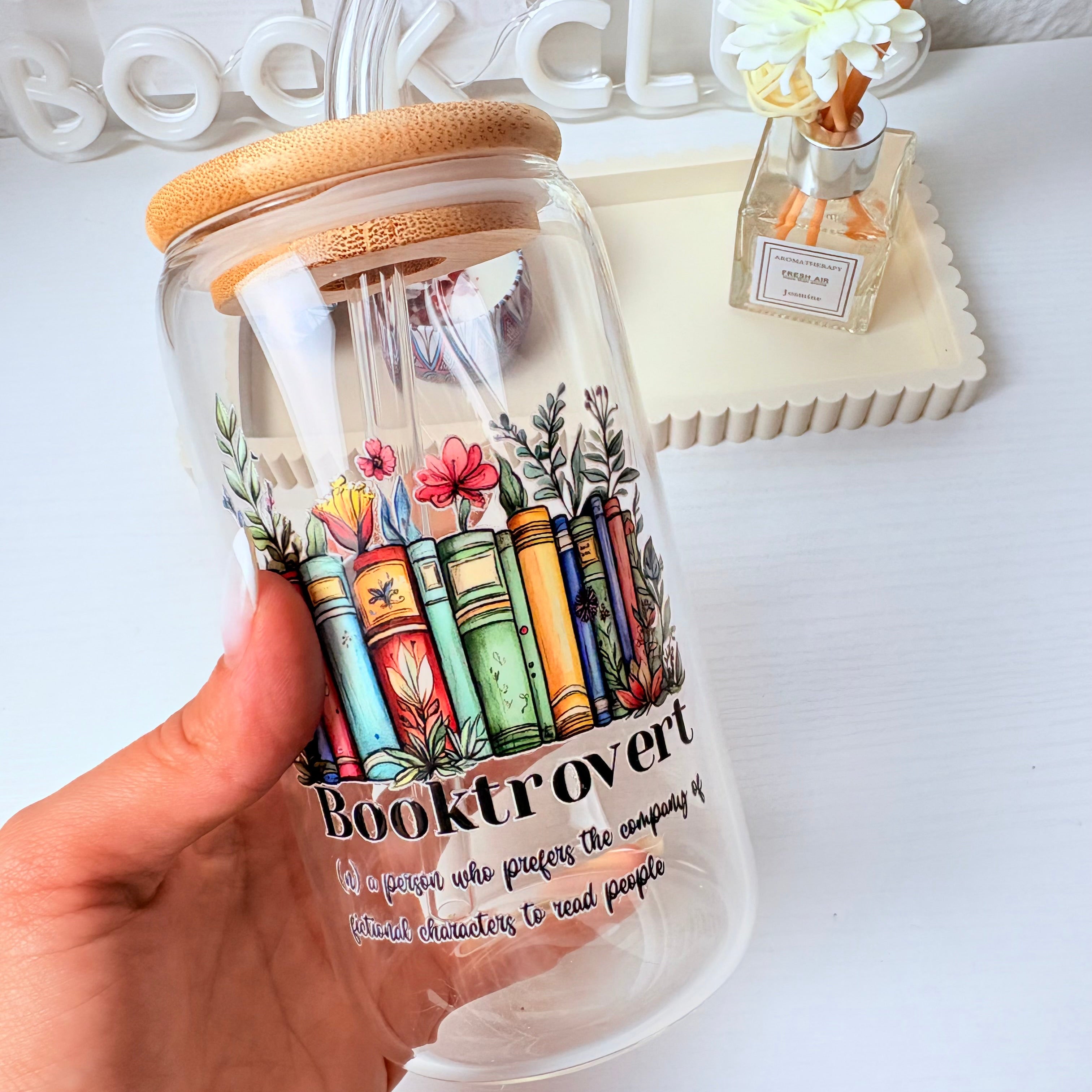 Booktrovert 16 oz Glass