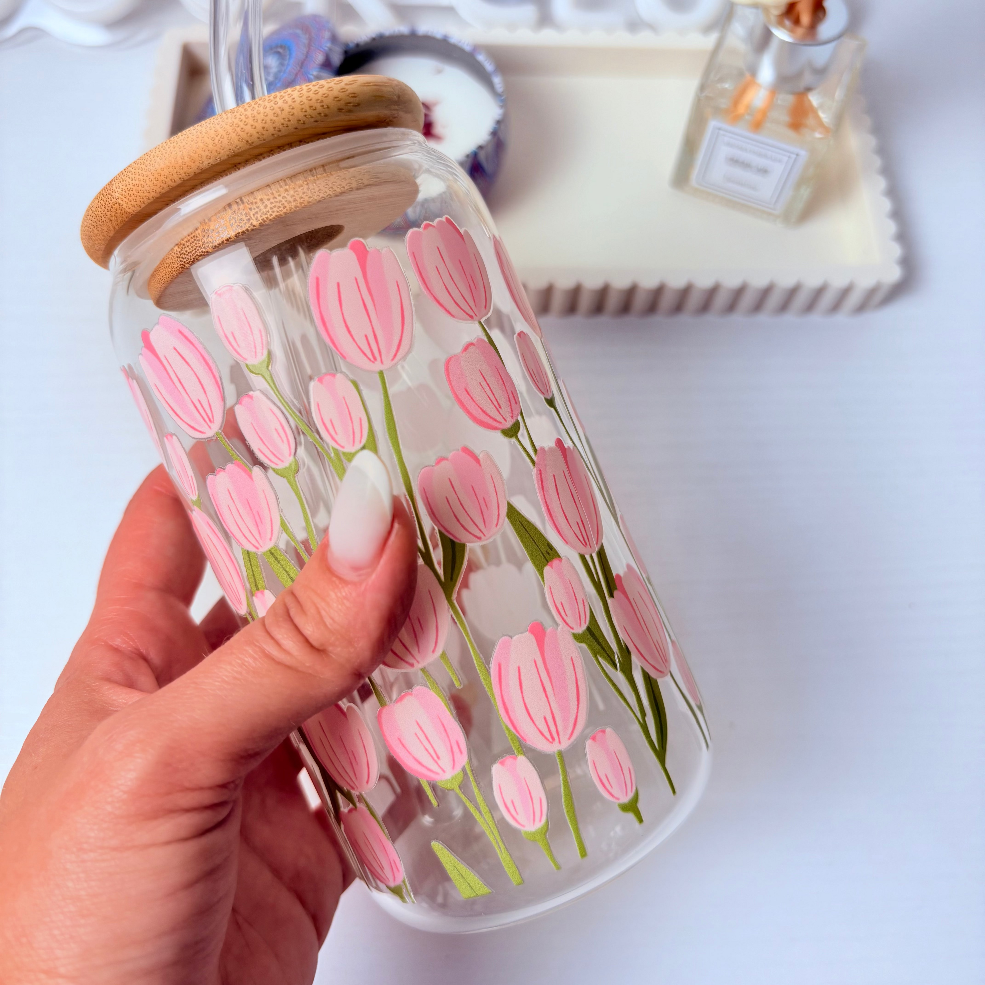 Tulip Bloom 16 oz Glass
