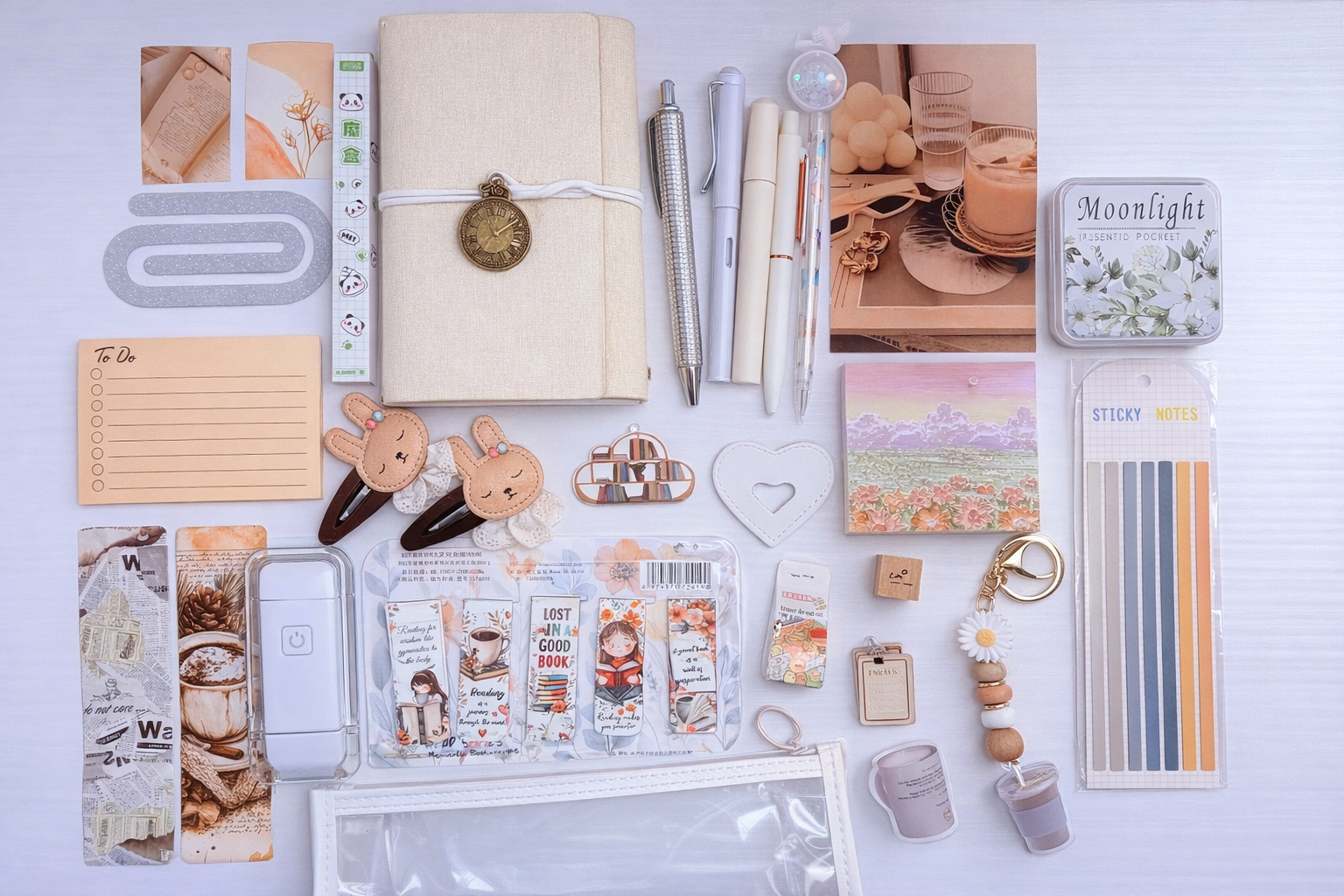 Warm White Bookish Bundle 🤍